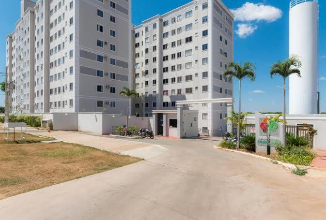 Ap Rose 2 Qt Gc -Goiania Unip Fasan Bc De Olhos Br 153 Apartment Ngoại thất bức ảnh